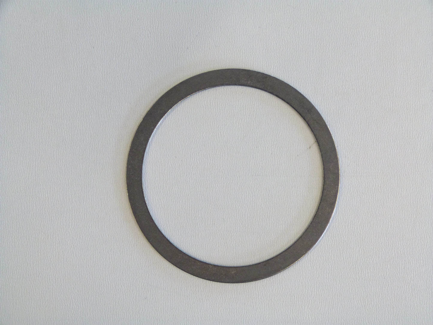 Image 1 of SHIM 1,05