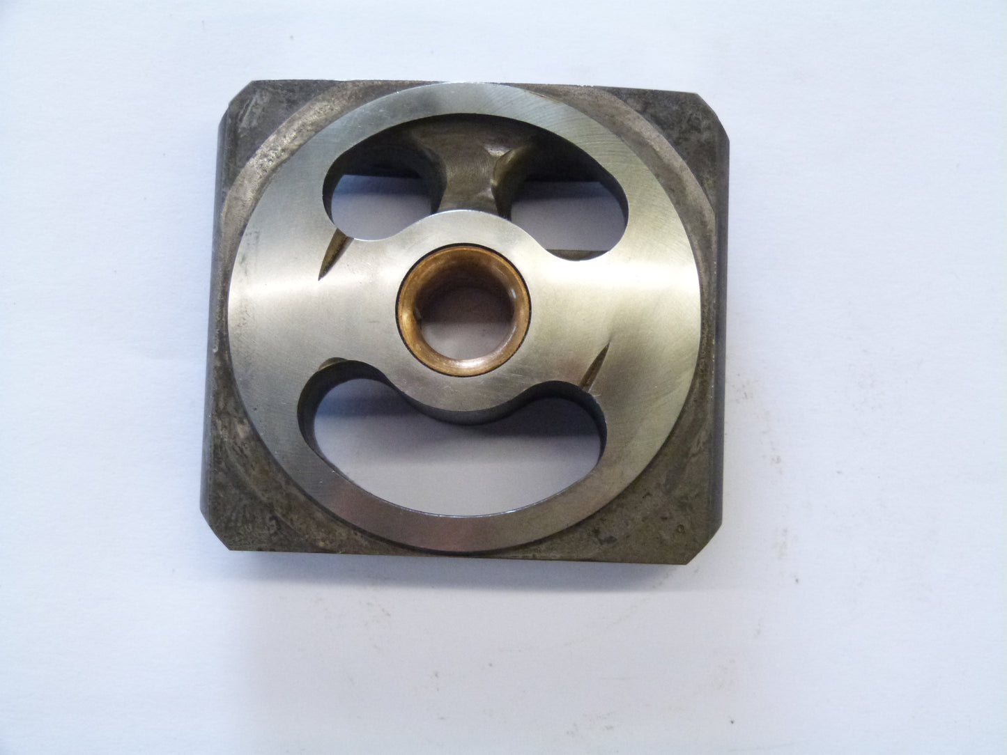 Image 1 of PORT PLATE CW
