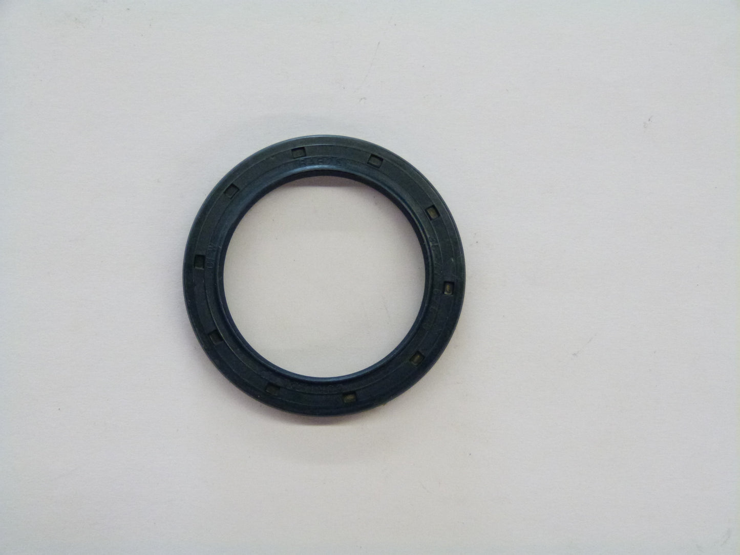 Image 1 of OLIEKEERRING 32,00 X 47,00 X 6,00 BABSL 10