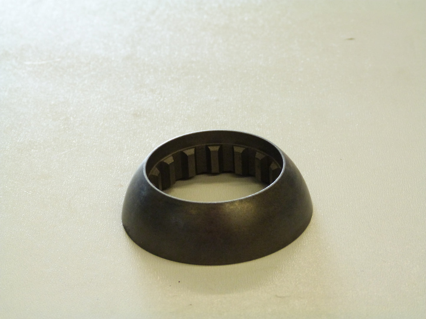 Image 1 of RETAINER
