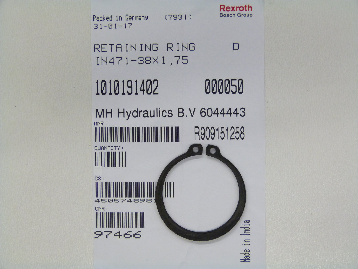 Image 1 of RETAINING RING