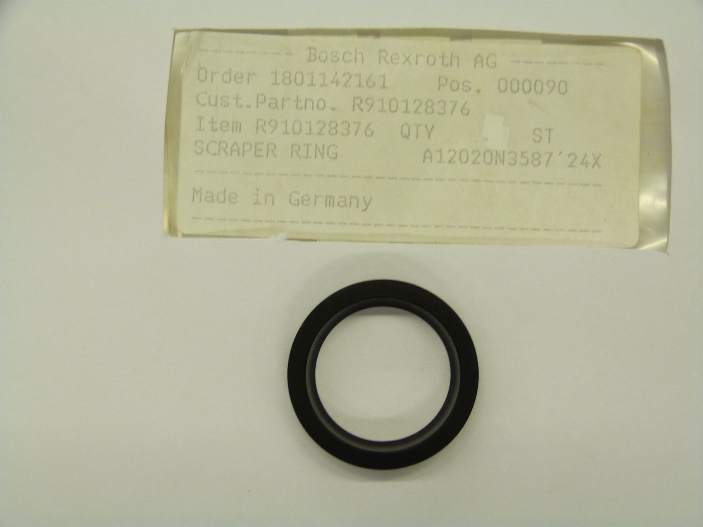 Image 1 of WIPER