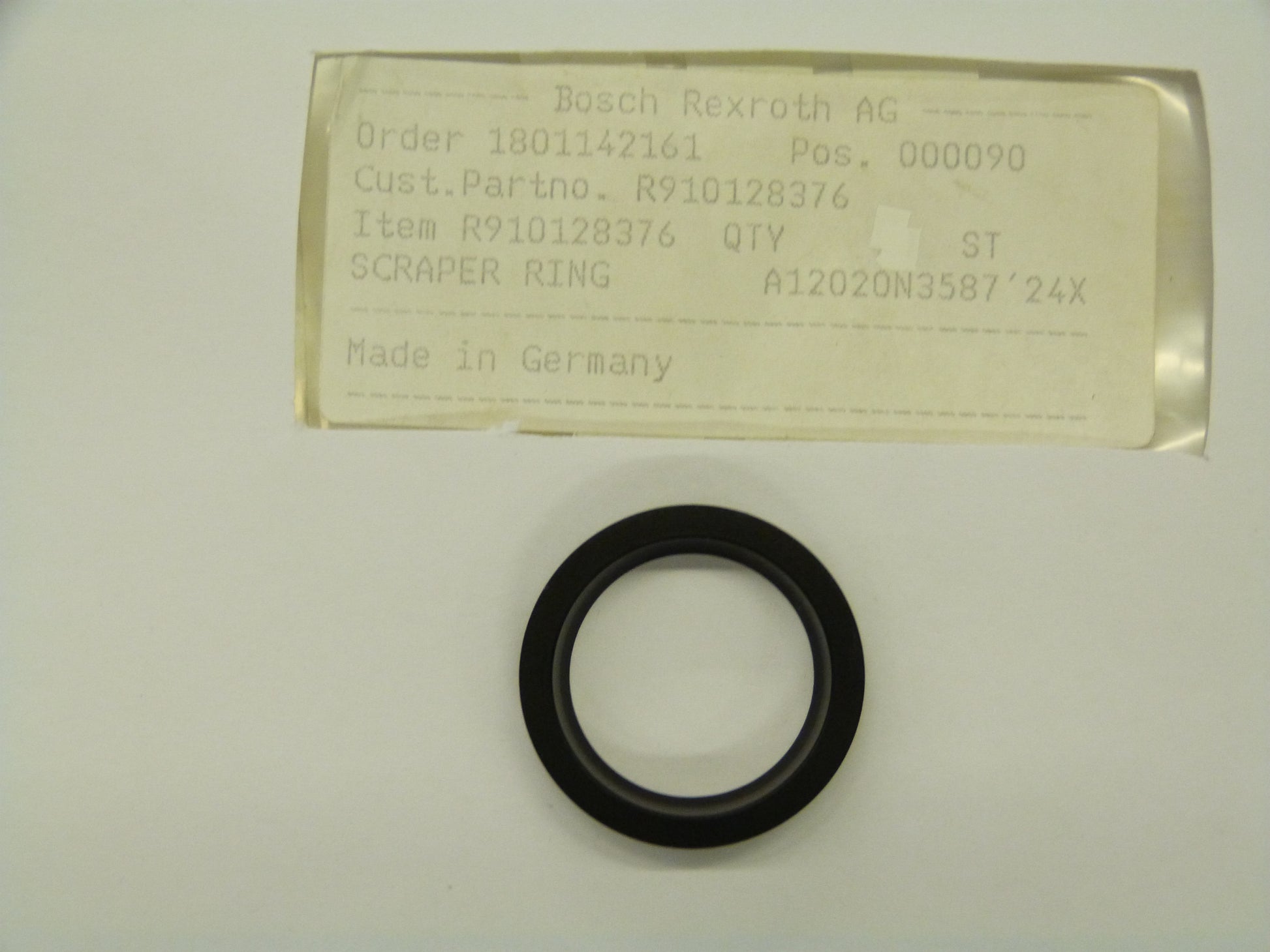 Image 1 of WIPER