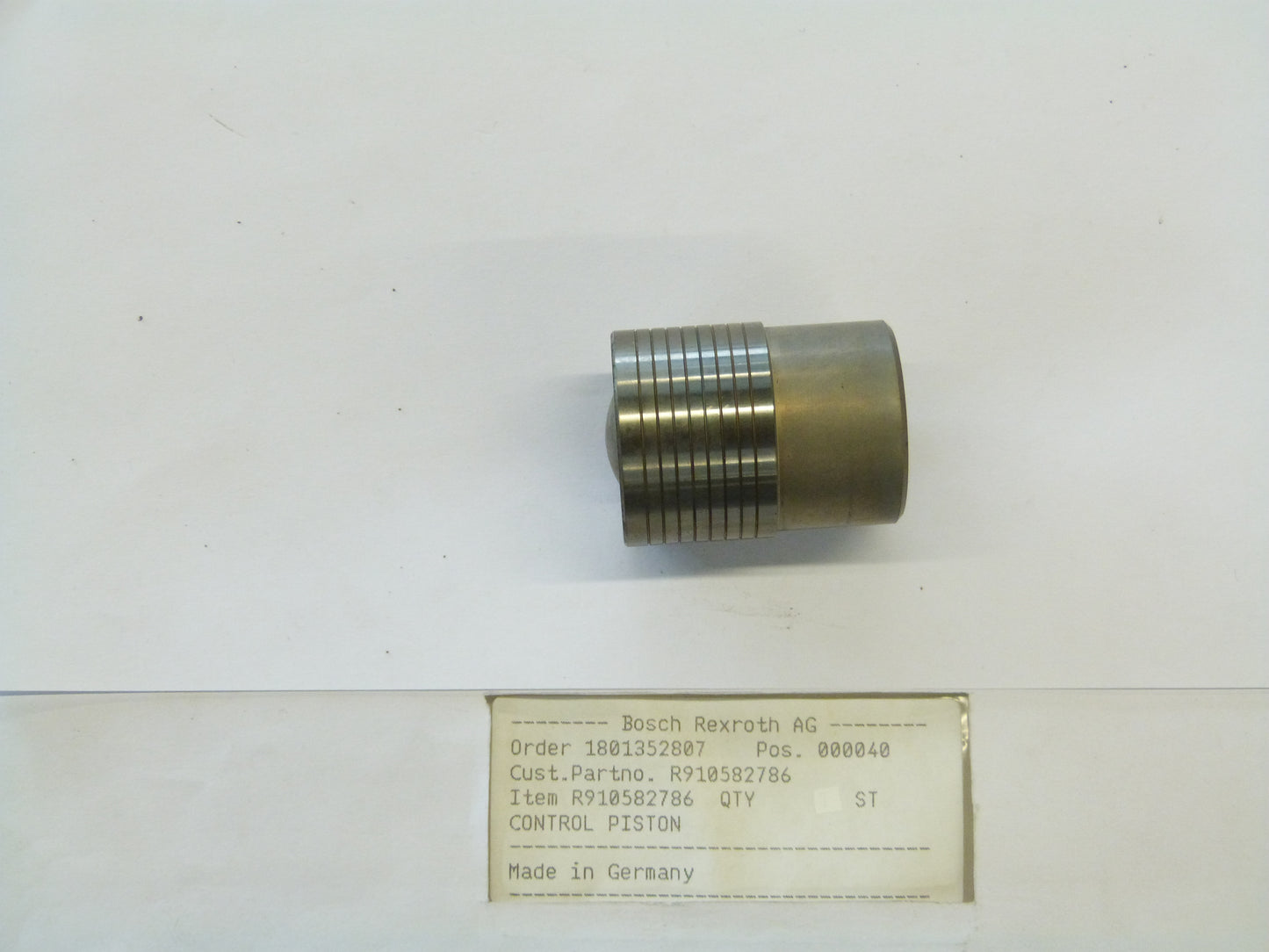 Image 1 of CONTROL PISTON