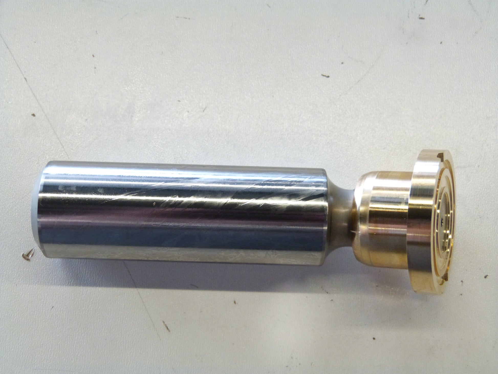 Image 3 of PISTON