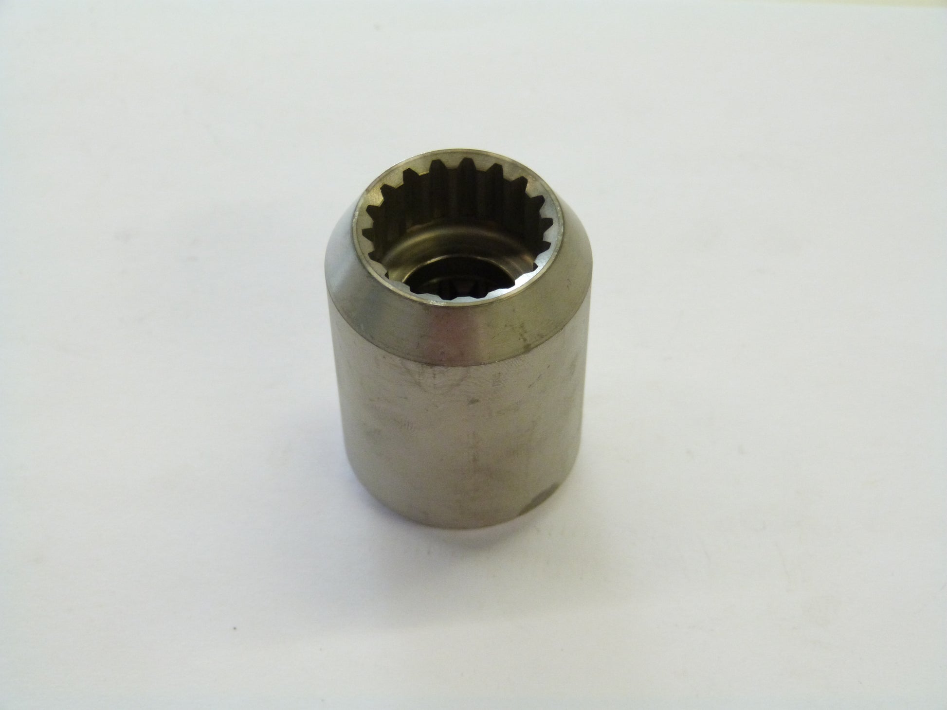 Image 1 of CLUTCH HUB