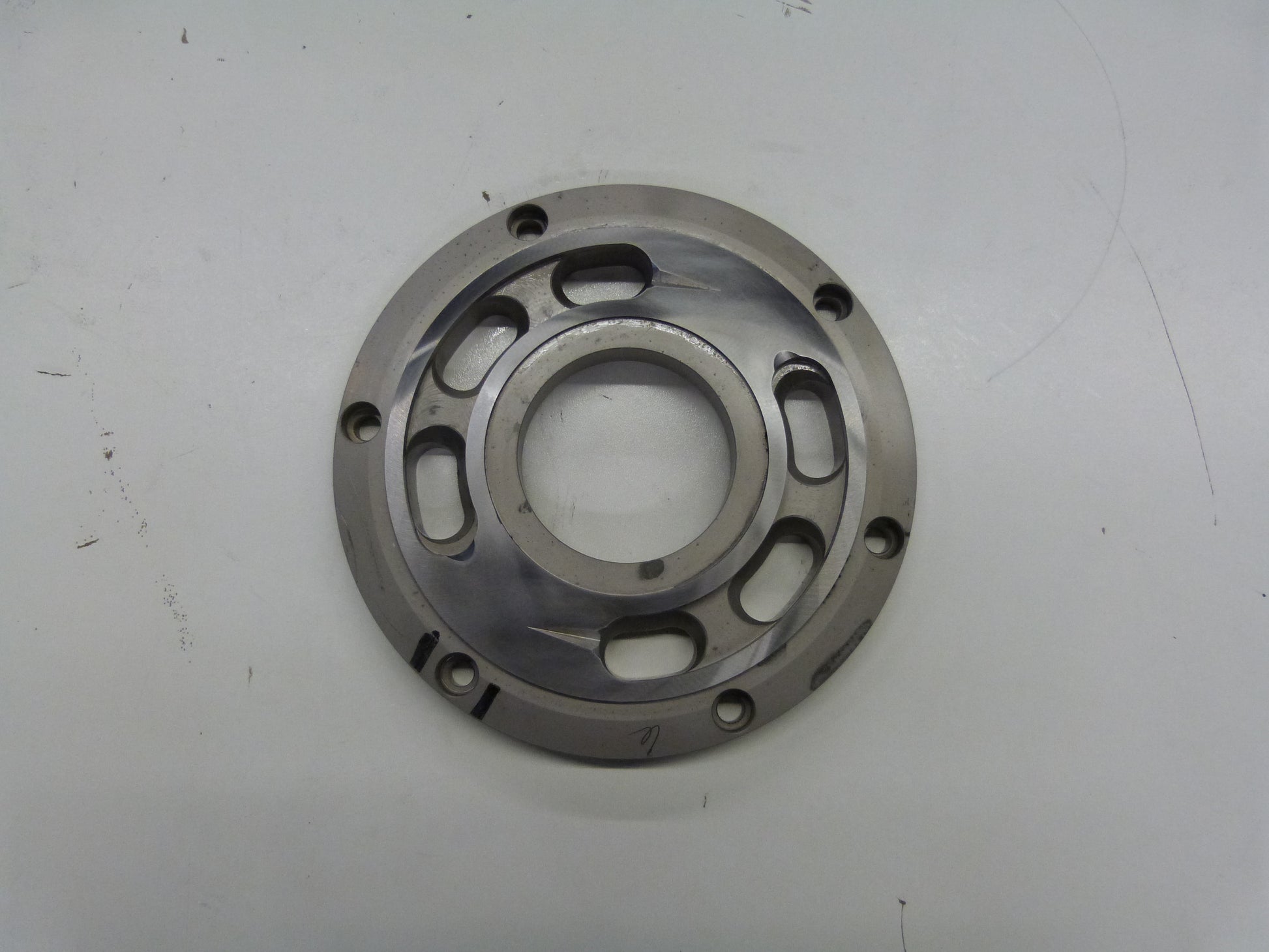 Image 1 of CONTROL PLATE LH