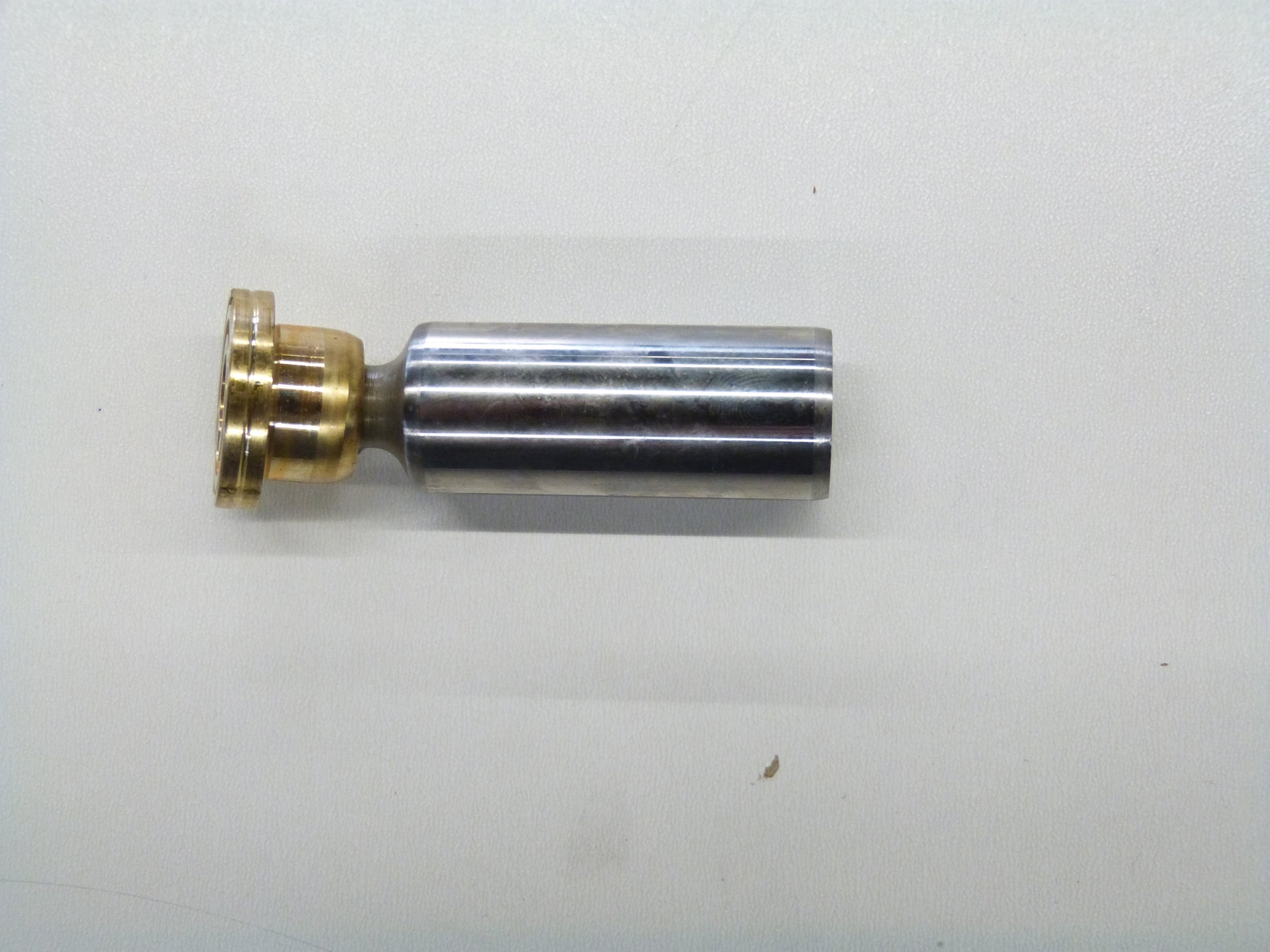Image 1 of PISTON