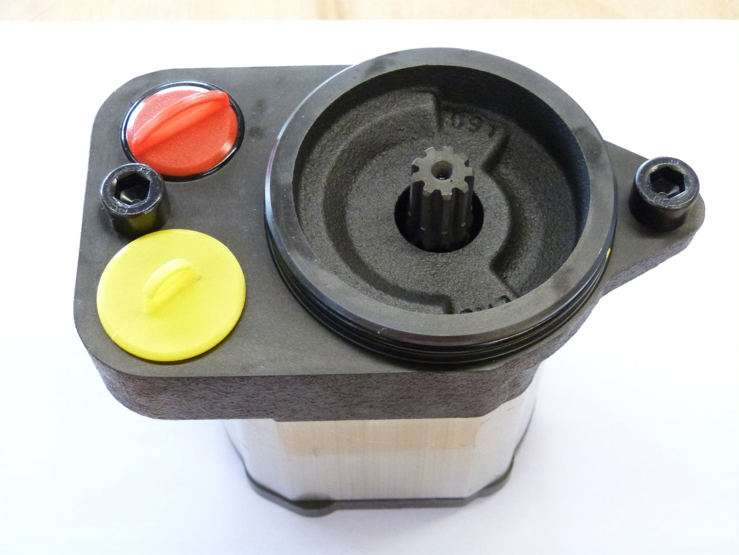 Image 1 of GEAR PUMP