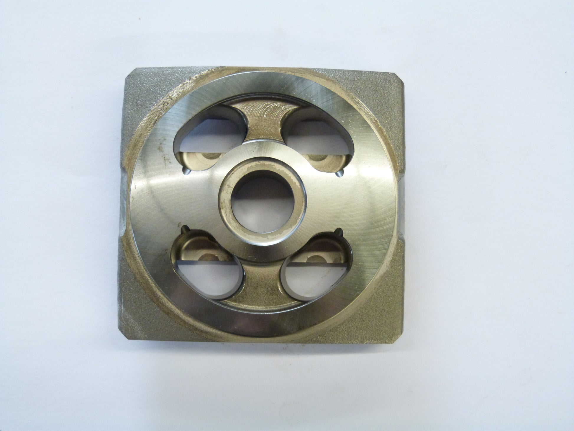 Image 1 of PORTPLATE W