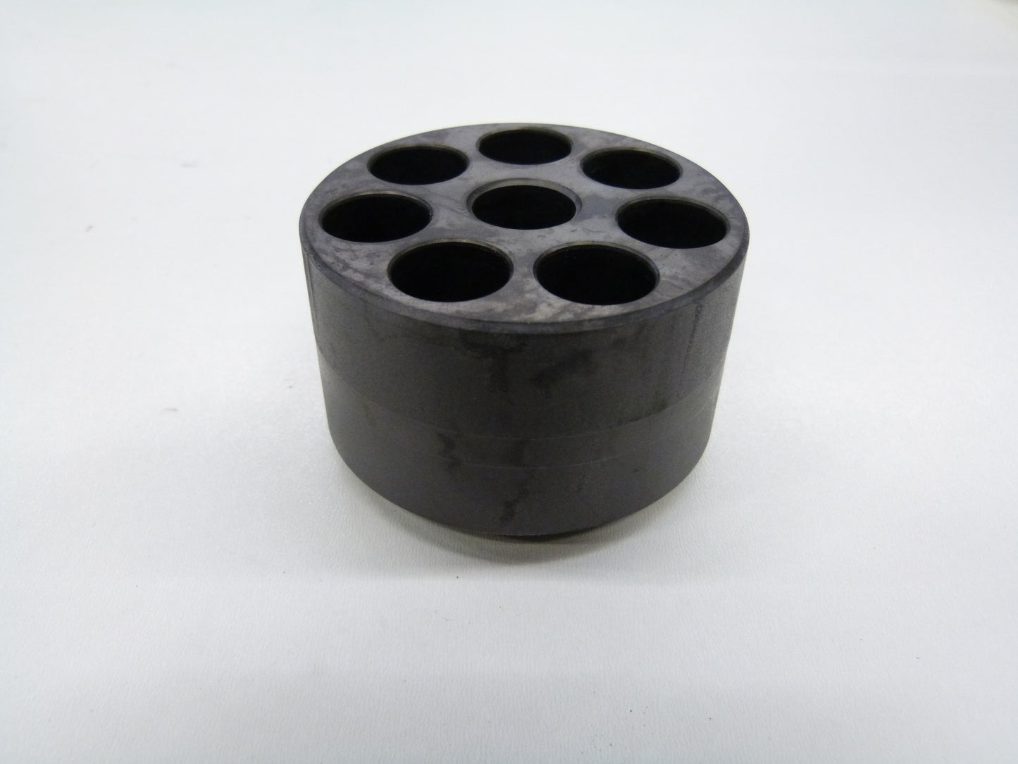 Image 1 of ZYLINDER           'R'