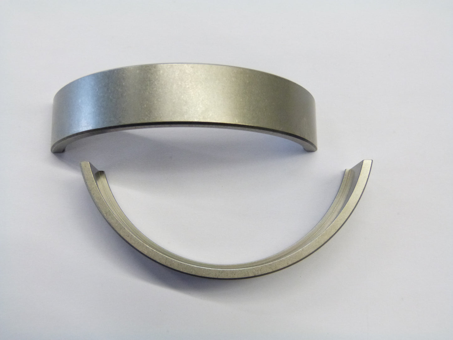 Image 1 of BEARING SHELL PAIR