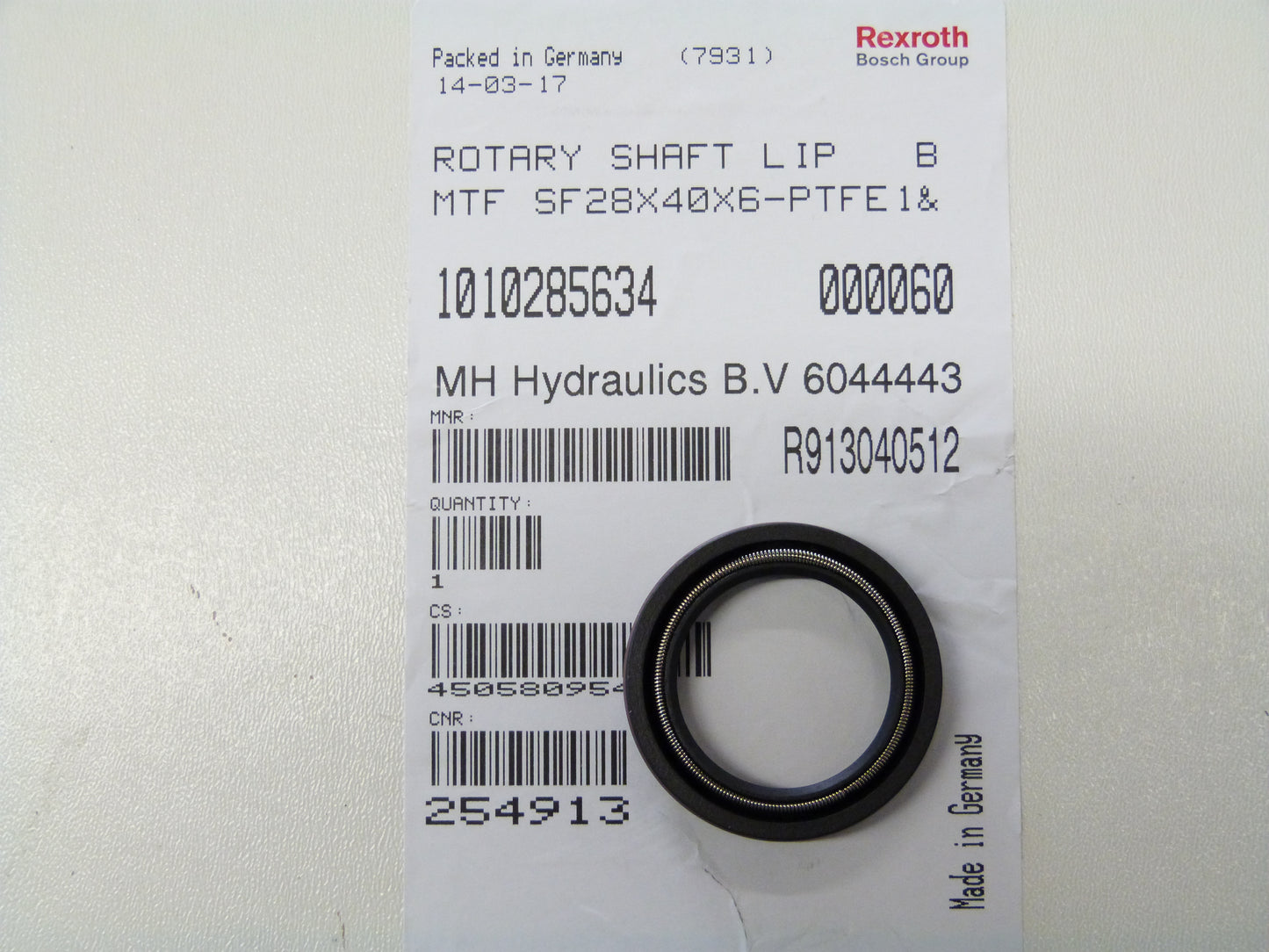 Image 1 of ROTARY SHAFT LIP   BMTF SF28X40X6-PTFE1&