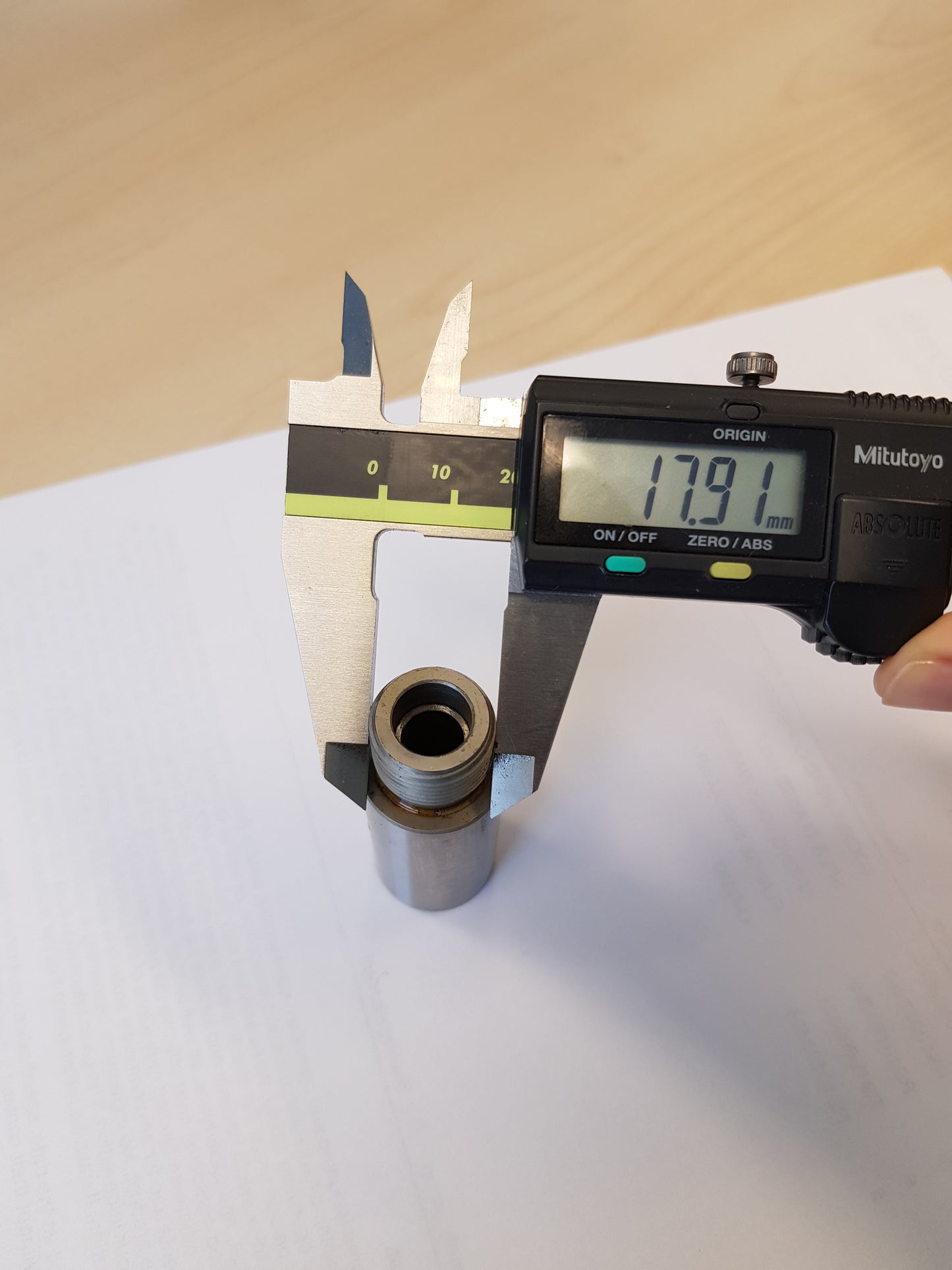 Image 5 of PISTON GUIDE       V A10V  28
