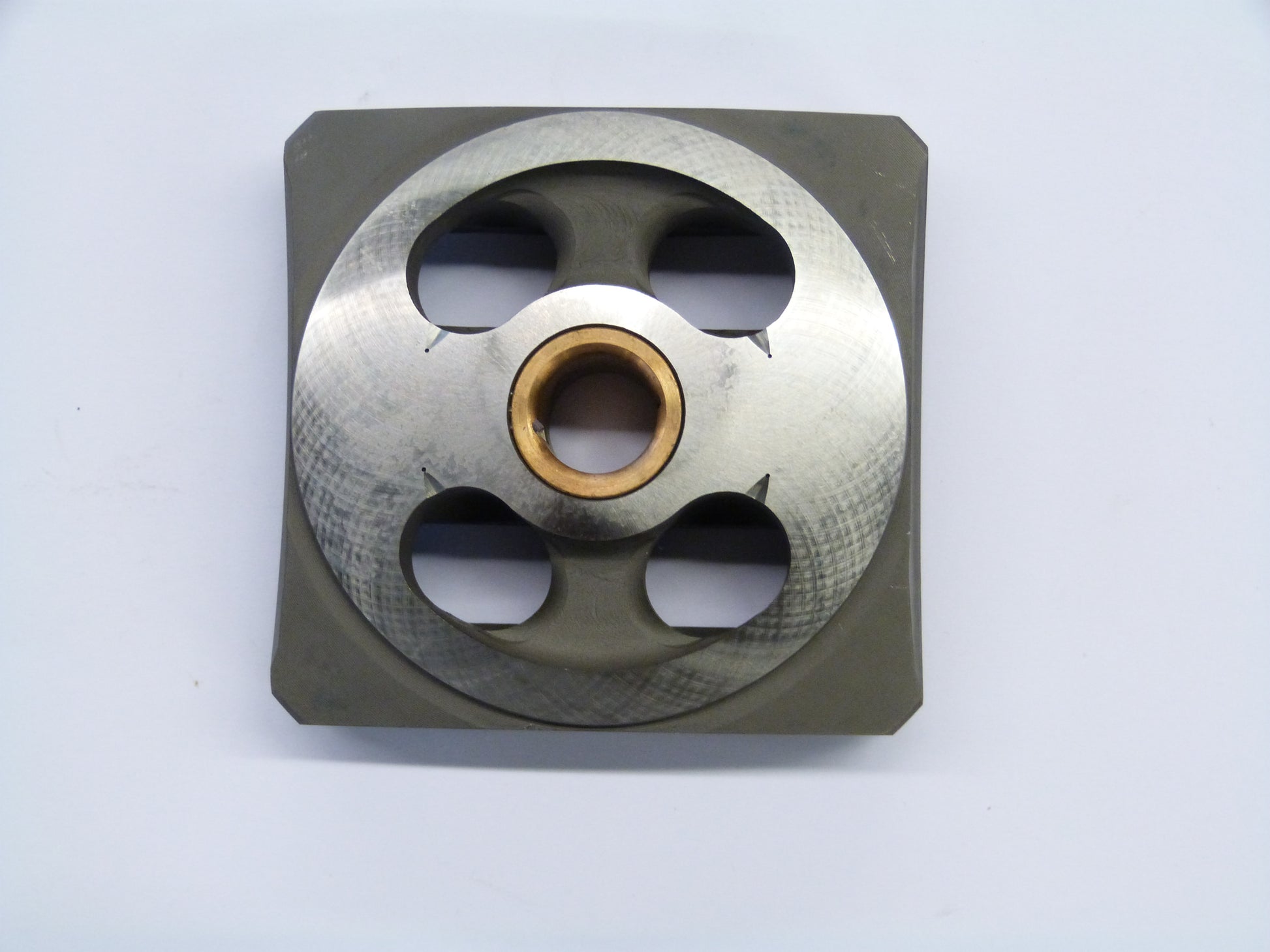 Image 1 of PORTPLATE M