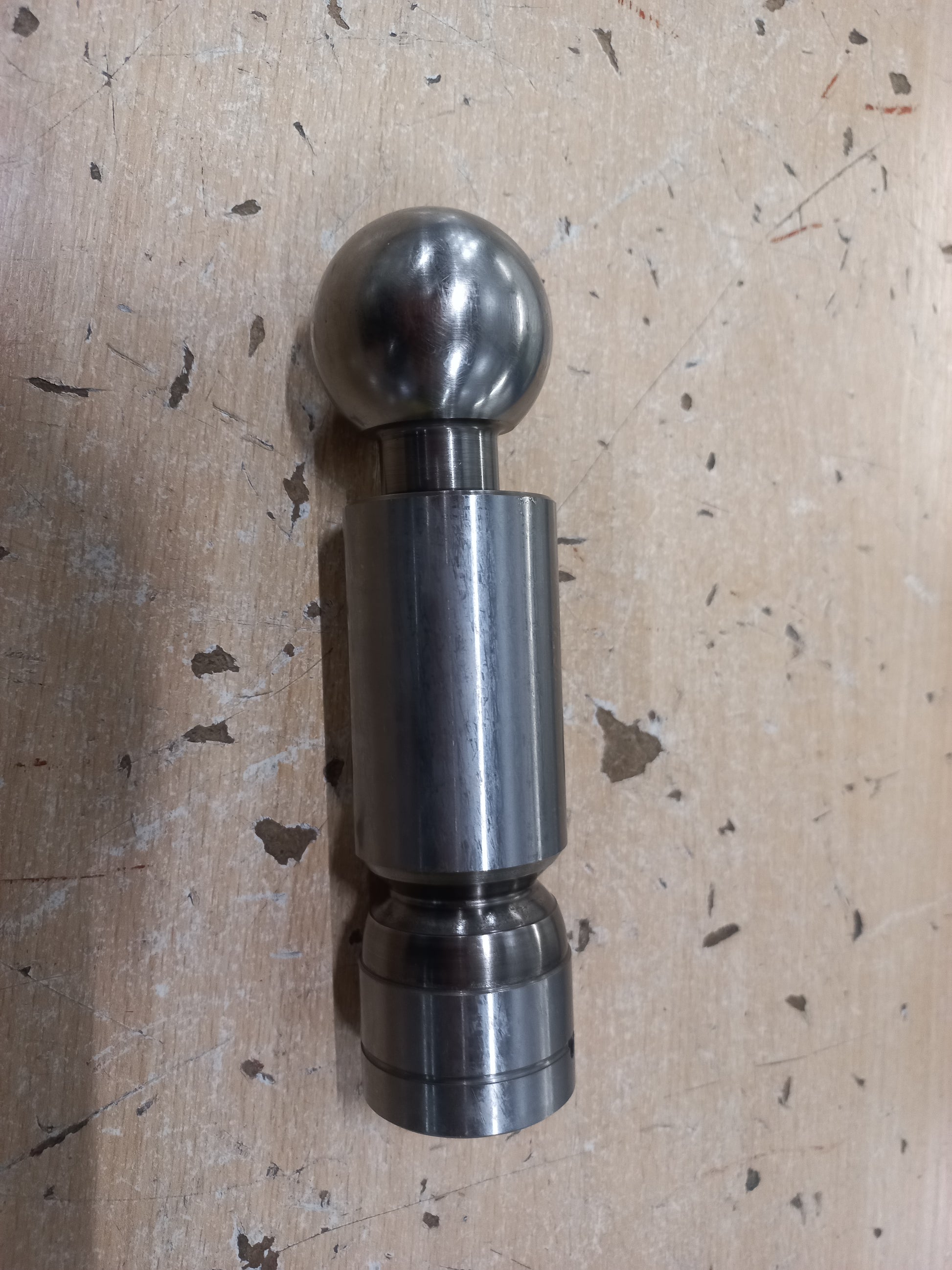 Image 2 of PISTON
