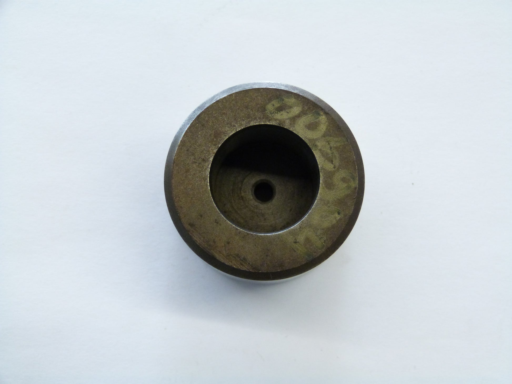 Image 1 of BUSH