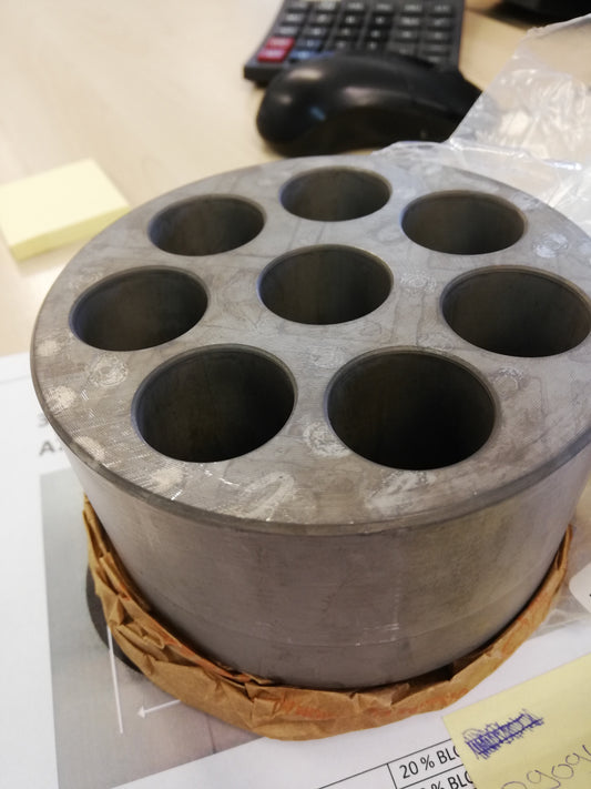 Image 1 of BARREL