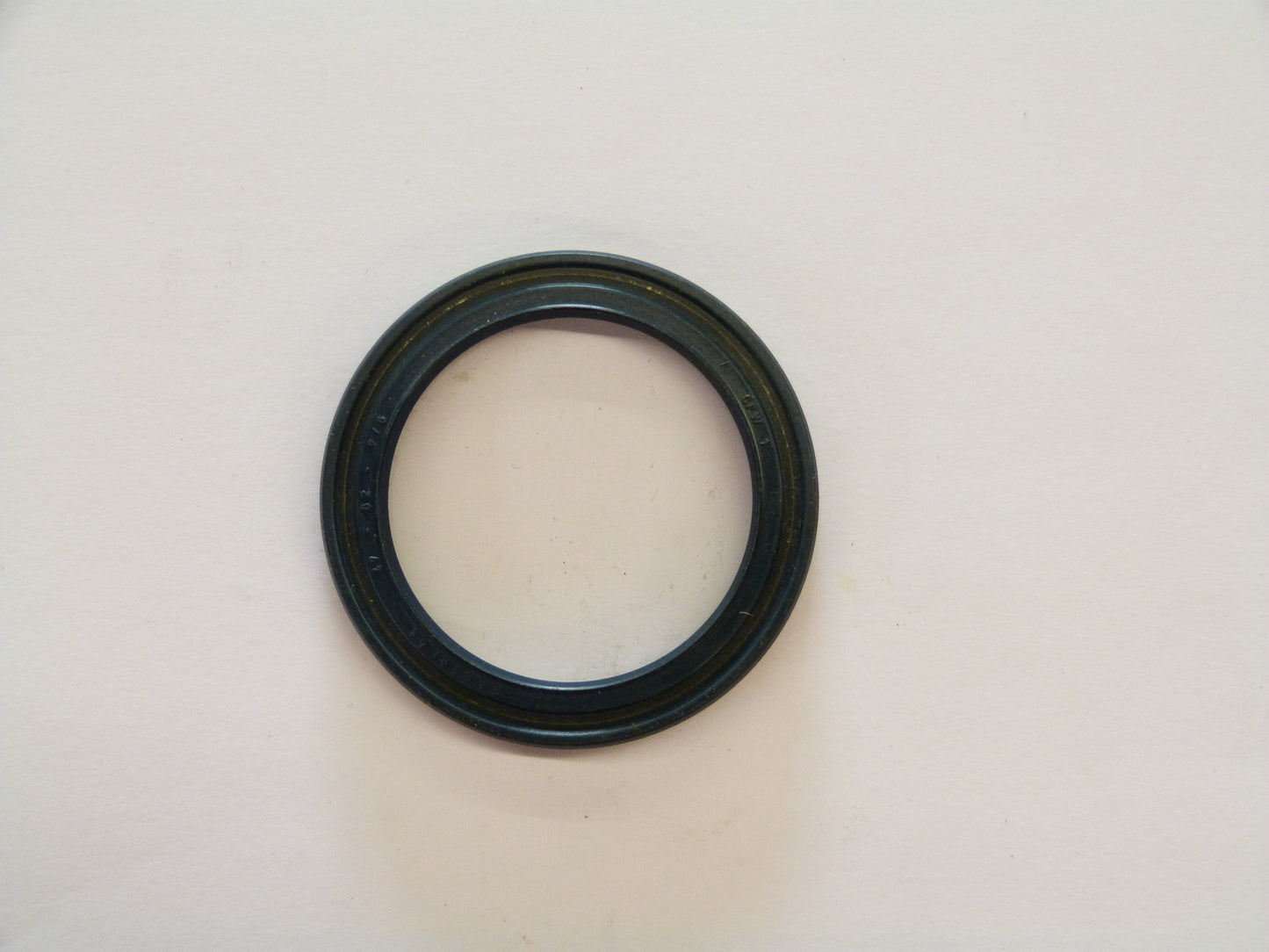 Image 1 of OLIEKEERRING  47,00 X 62,00 X 6,00 BABSL