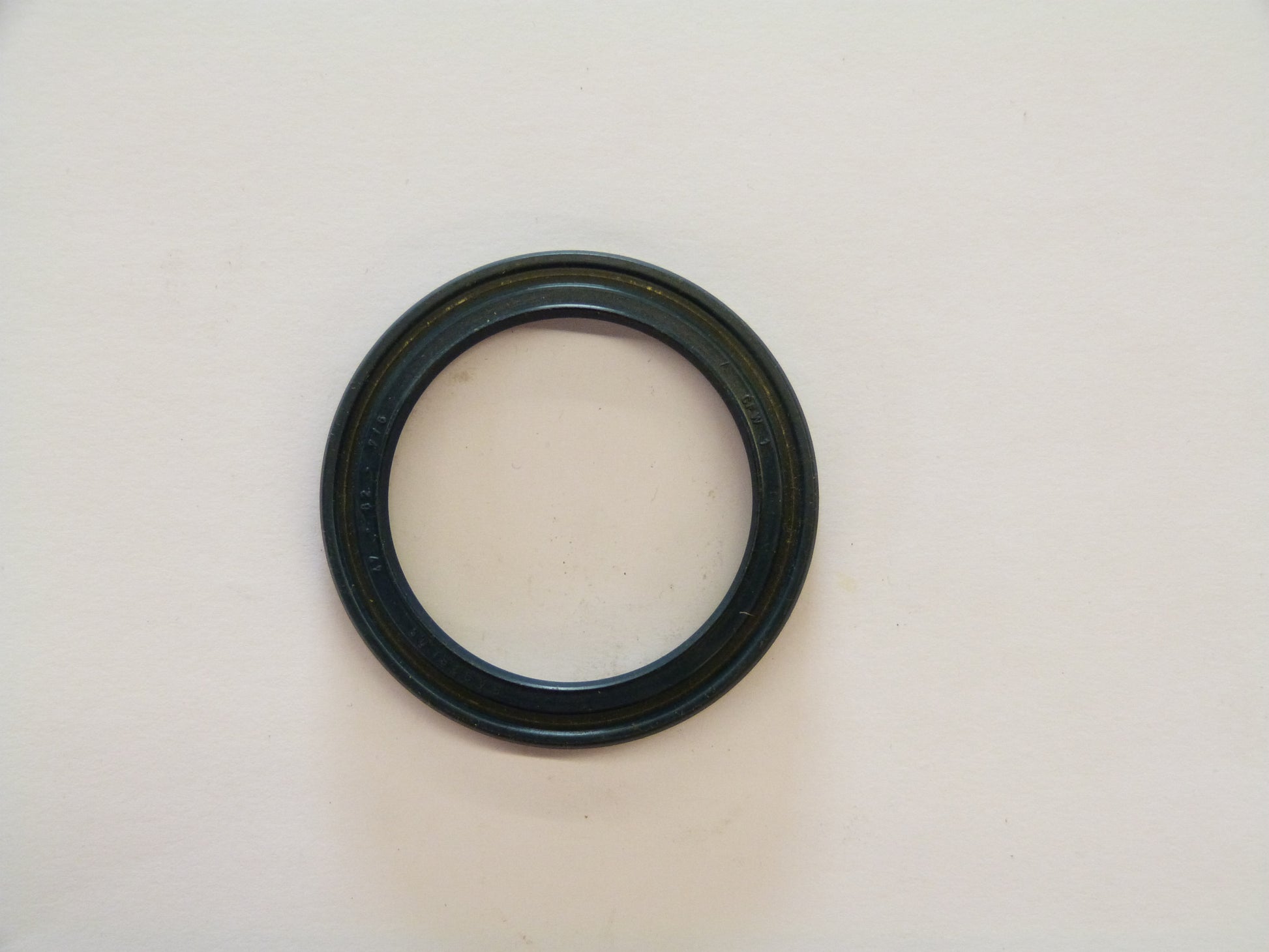 Image 1 of OLIEKEERRING  47,00 X 62,00 X 6,00 BABSL