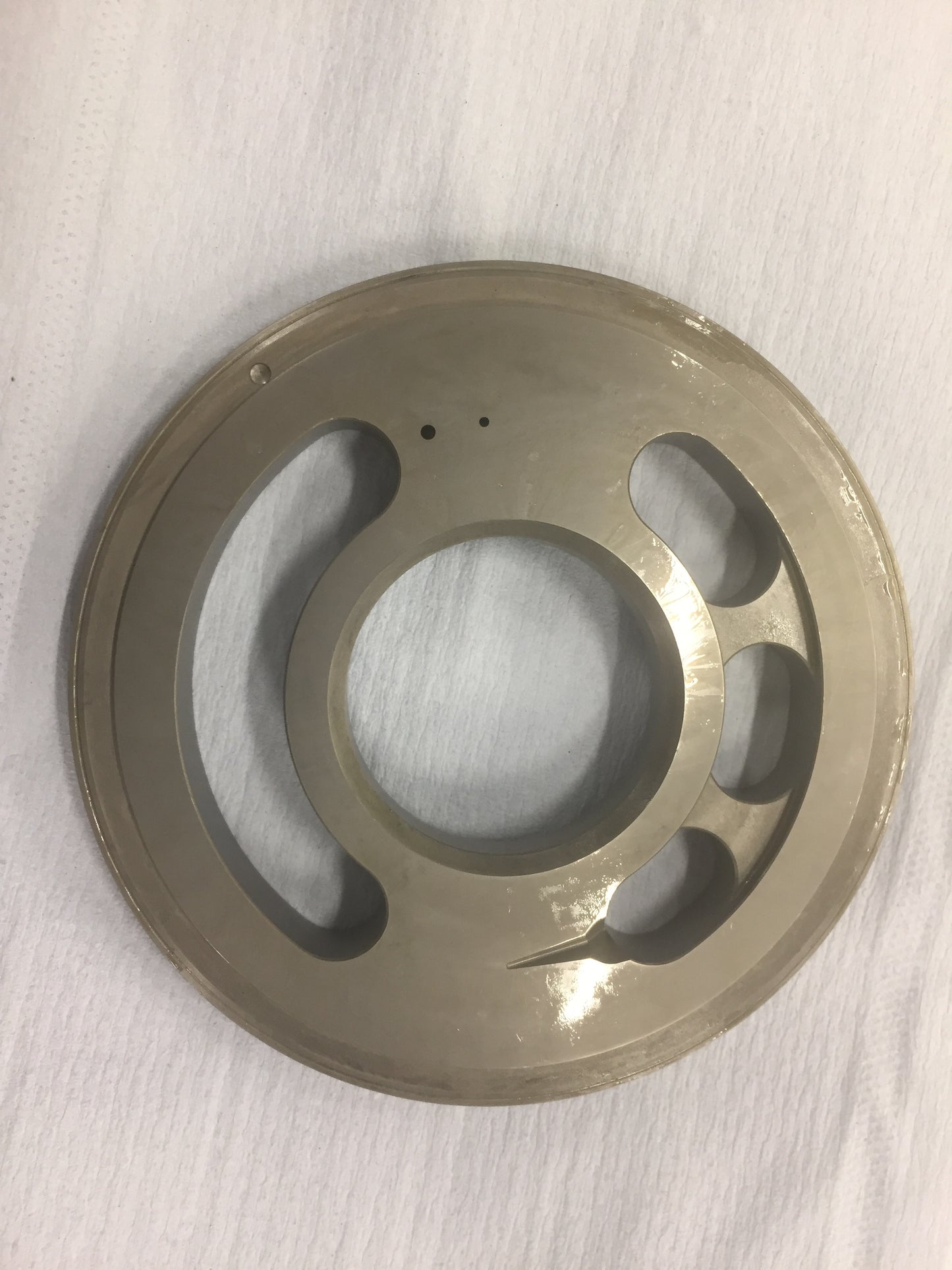 Image 1 of BARREL WITH PORTPLATE LH (LAP)