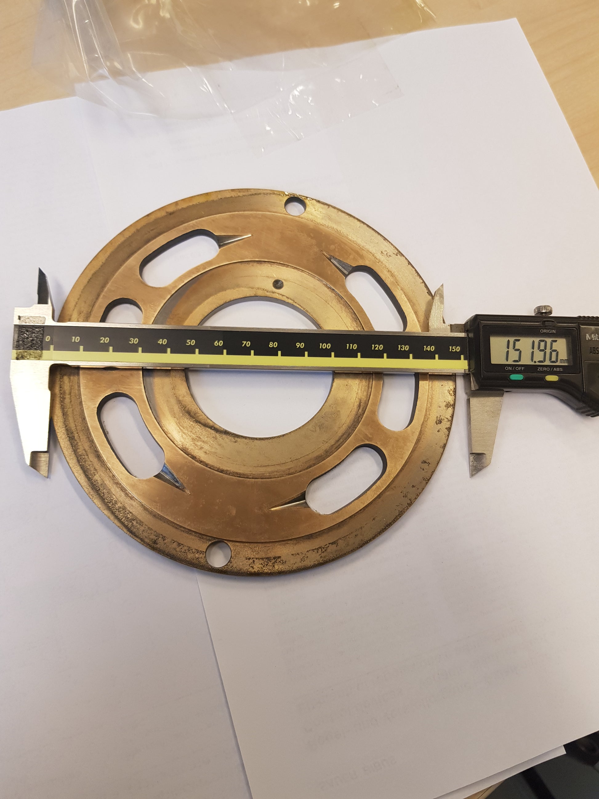 Image 3 of VALVE PLATE L
