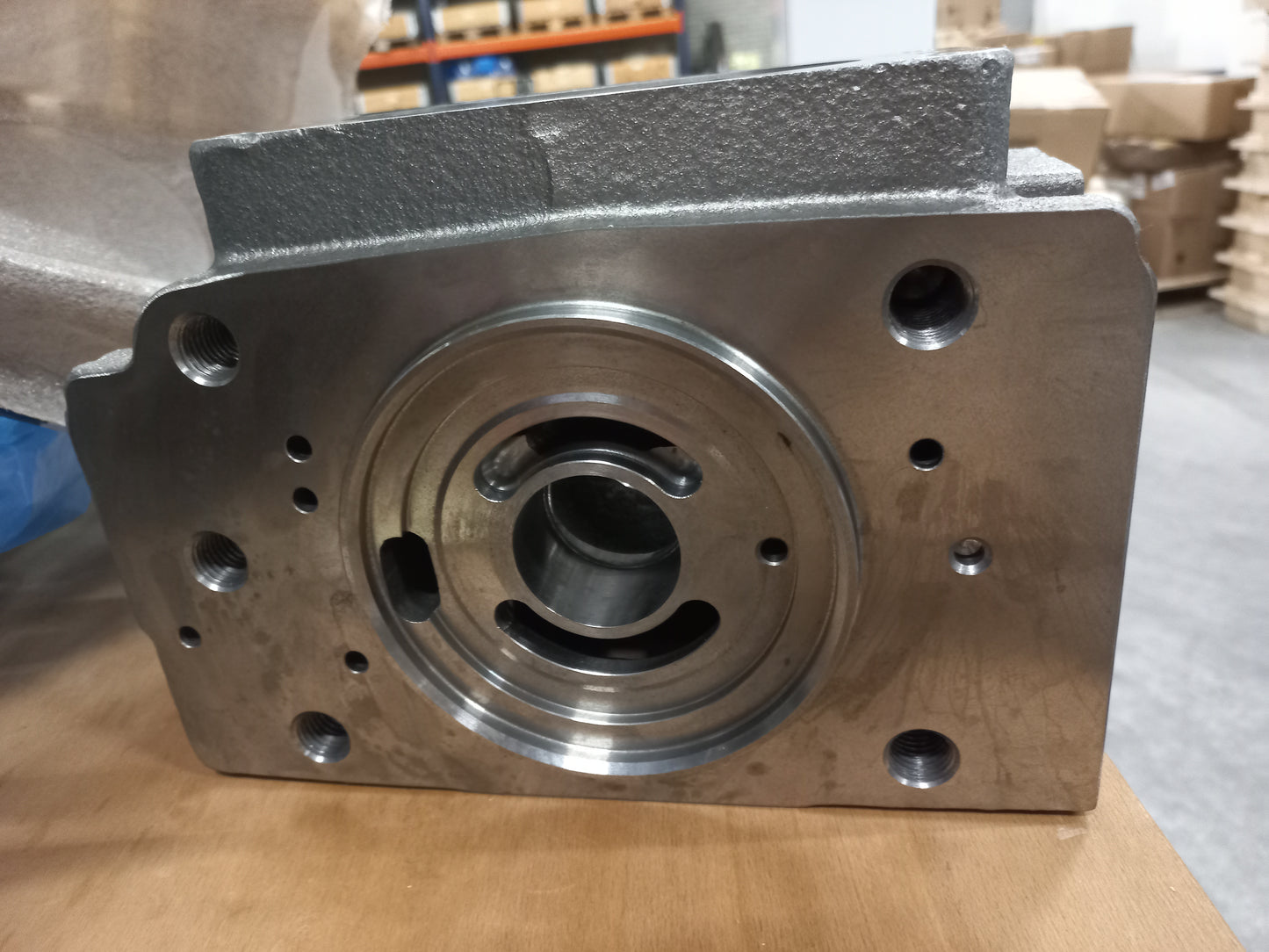 Image 6 of VALVE BLOCK (MH PLUG)