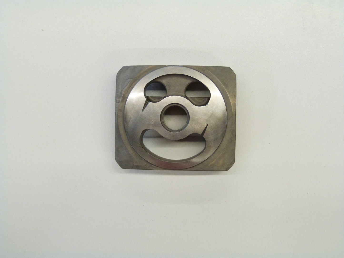 Image 1 of CONTROL LENS RH