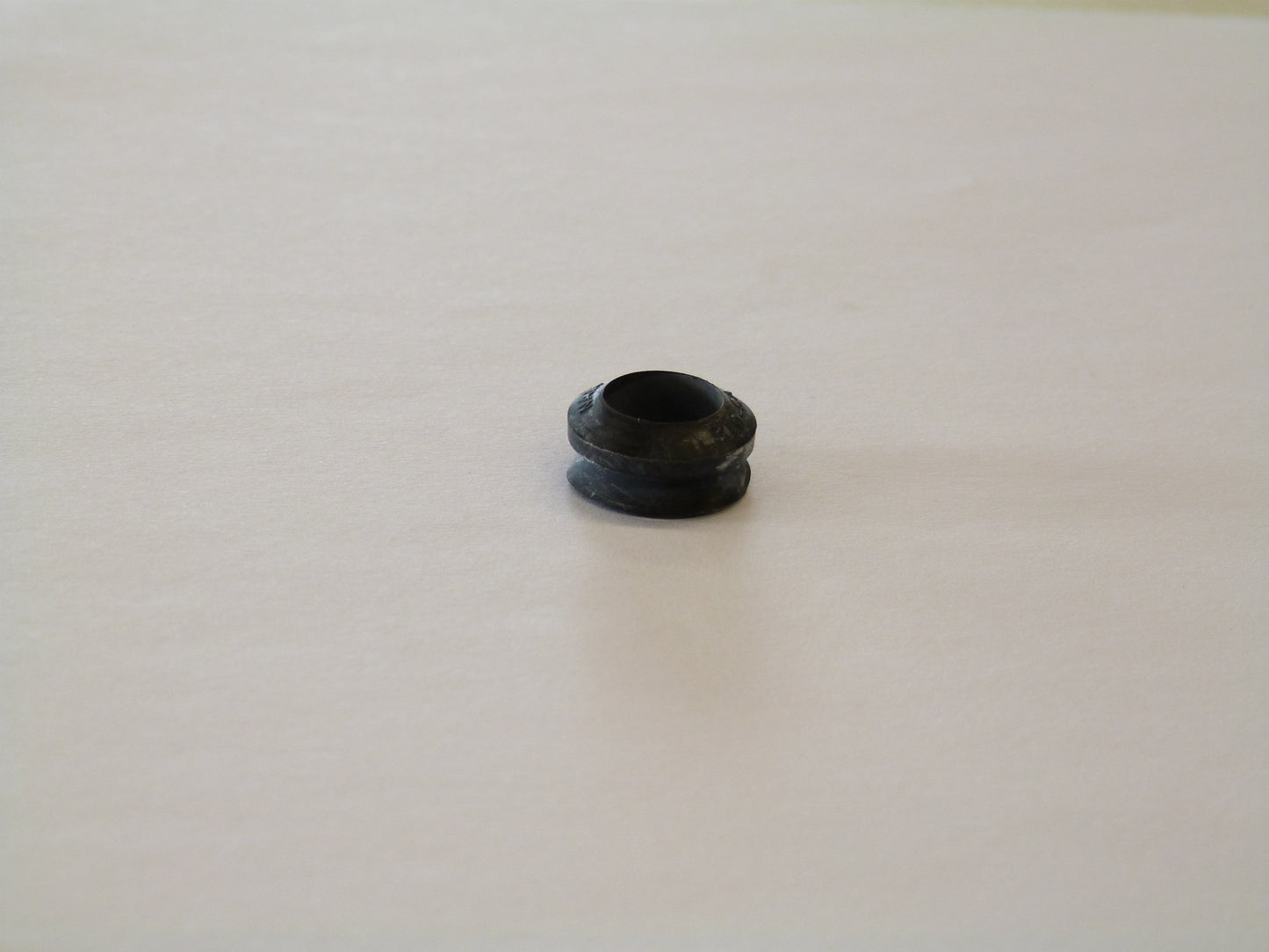 Image 1 of V-RING