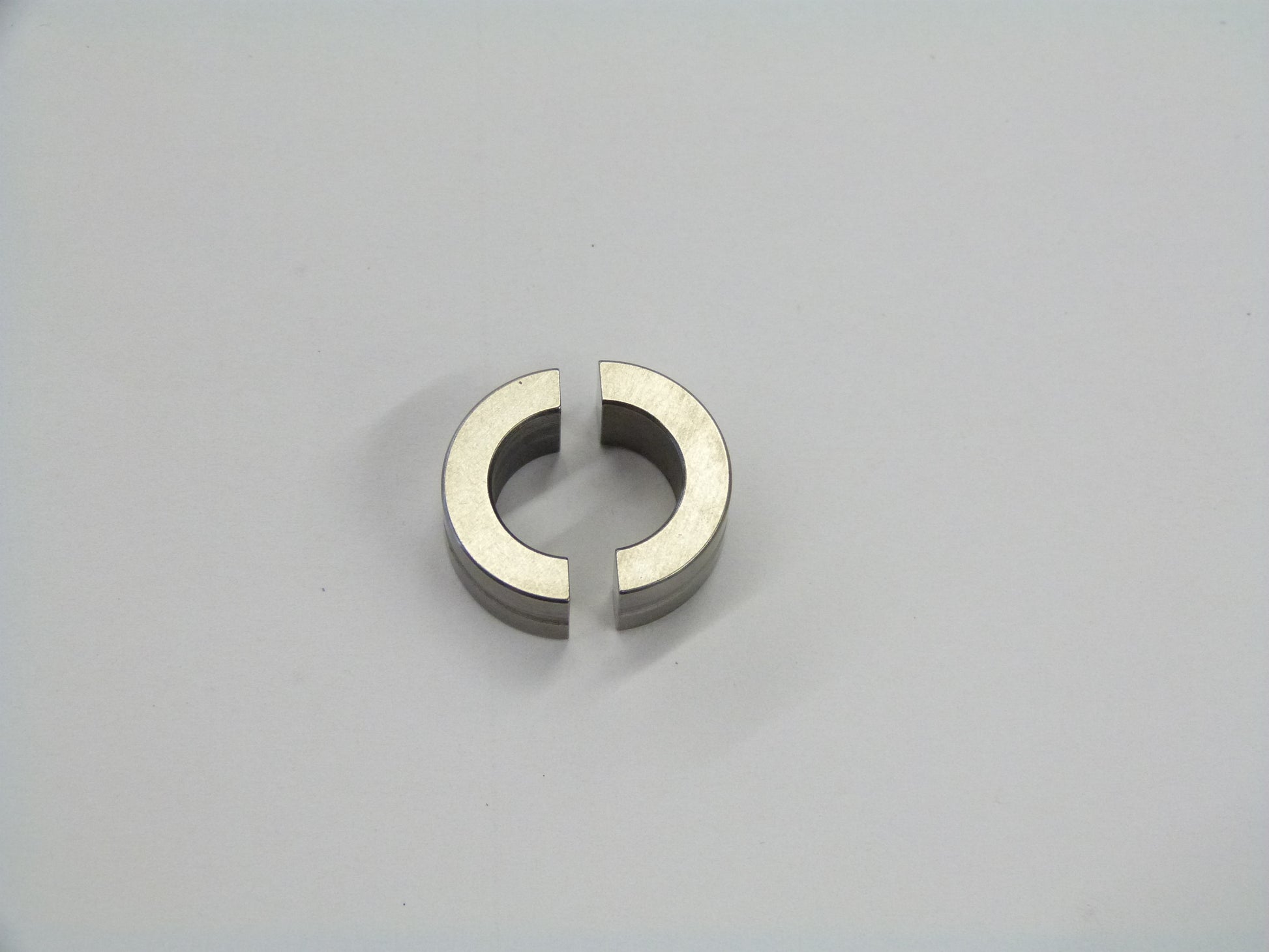 Image 1 of RING