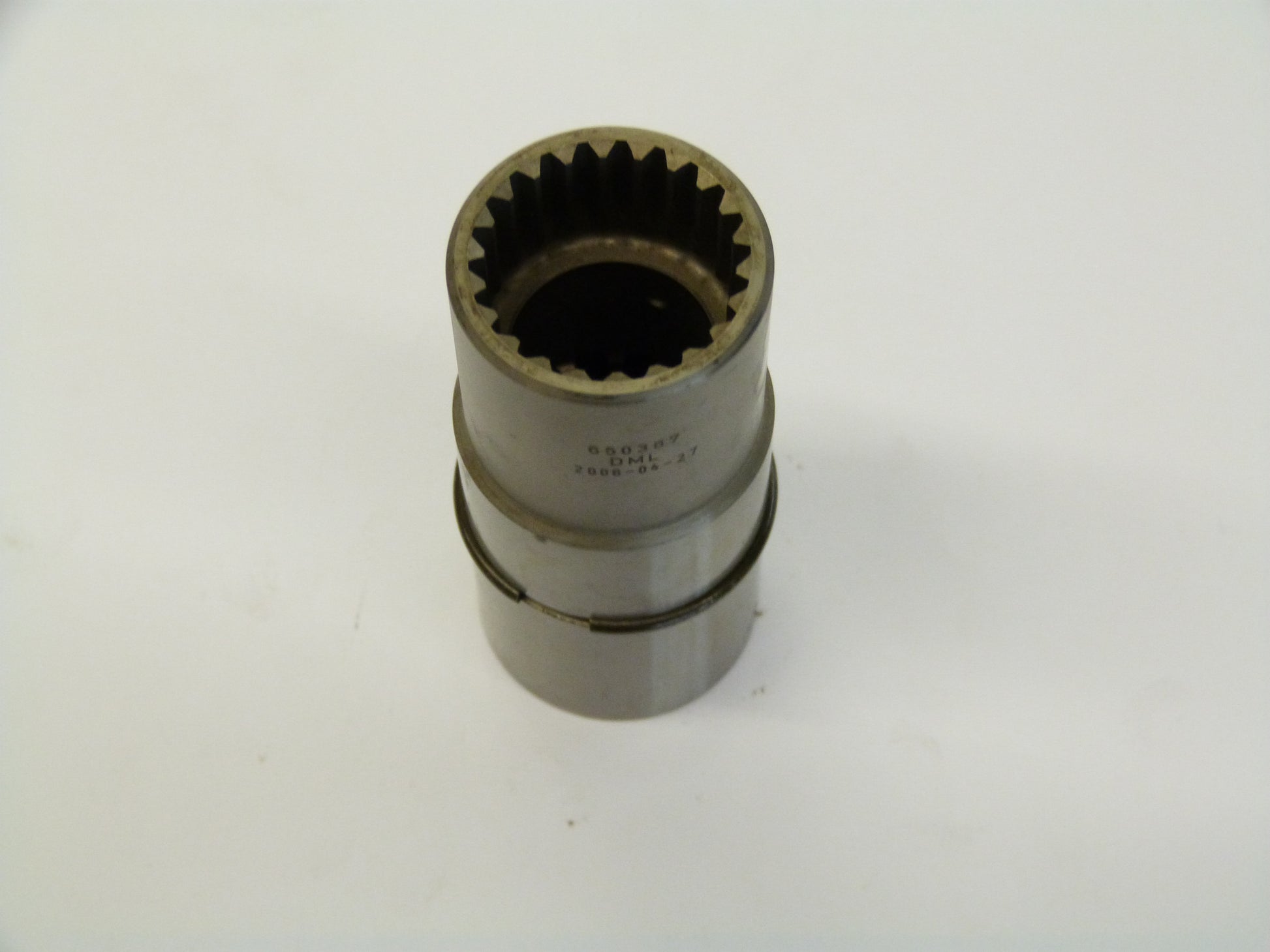 Image 1 of THROUGH DRIVE COUPLING