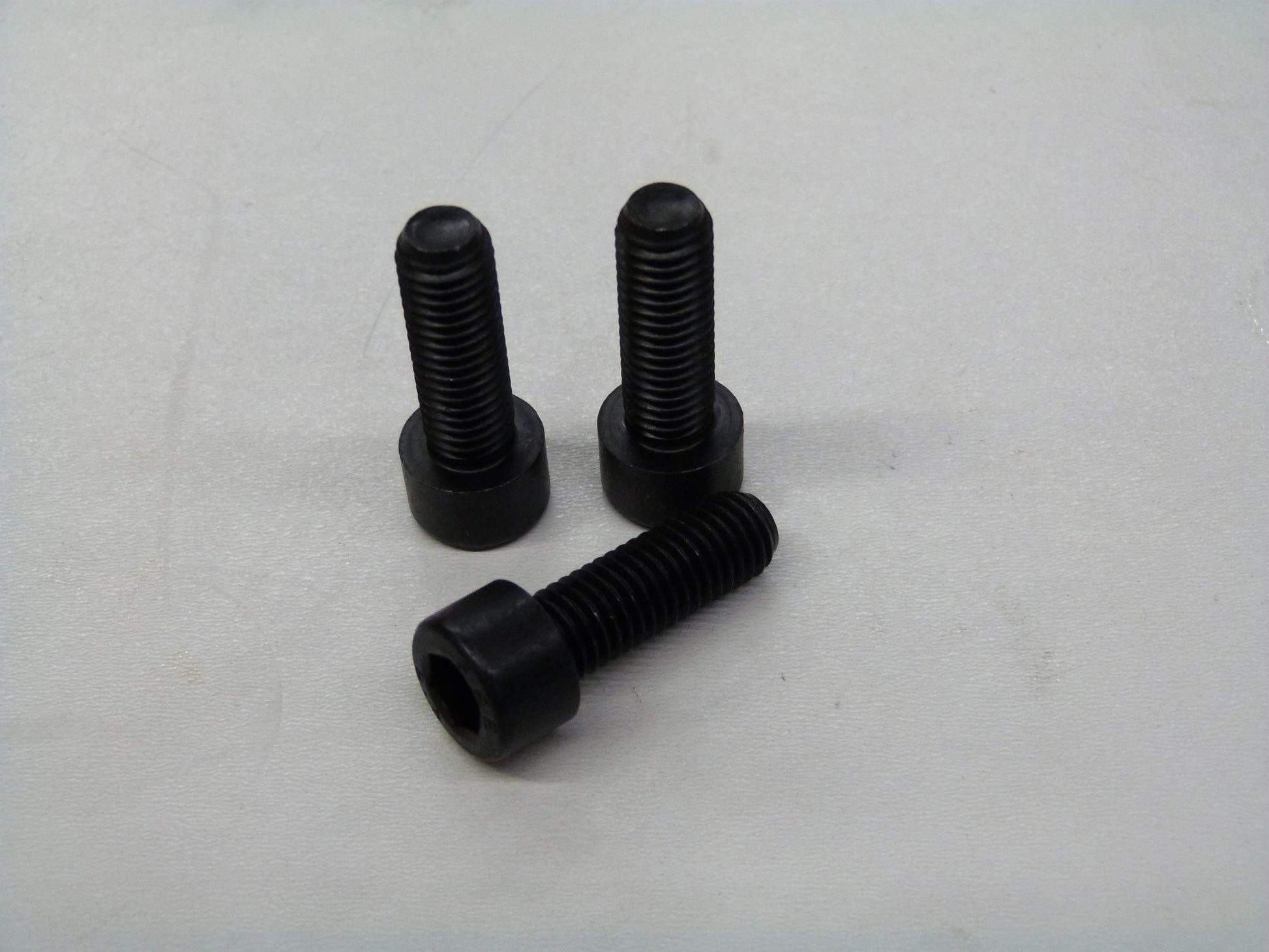 Image 1 of SOCKET-HEAD SCREW