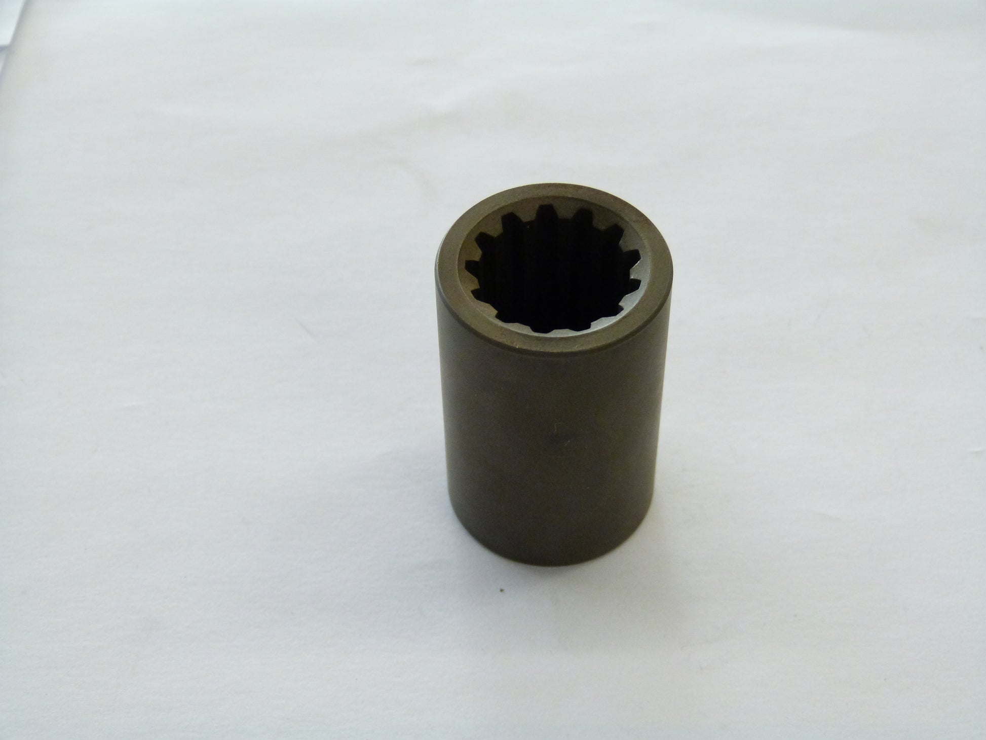 Image 1 of THROUGH DRIVE COUPLING