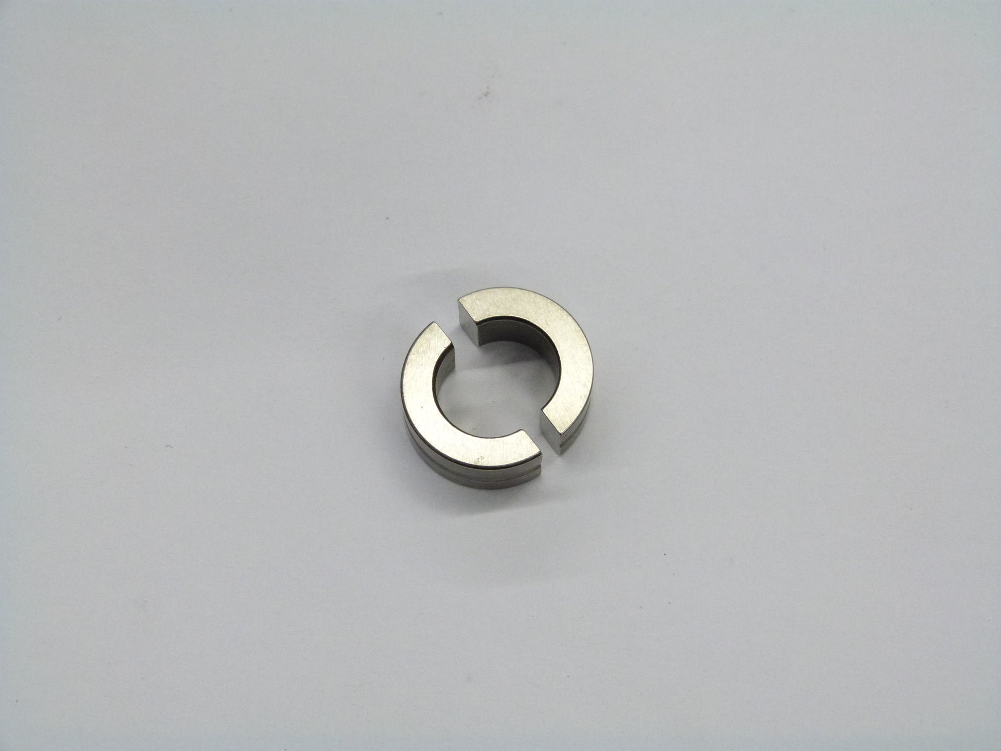 Image 1 of RING