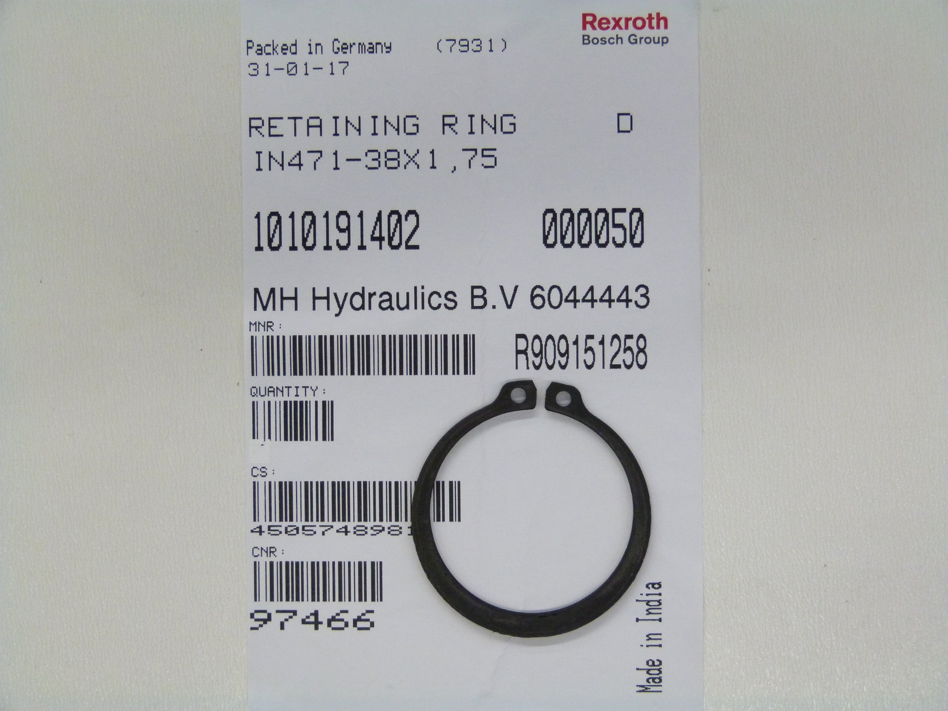 Image 1 of RETAINING RING