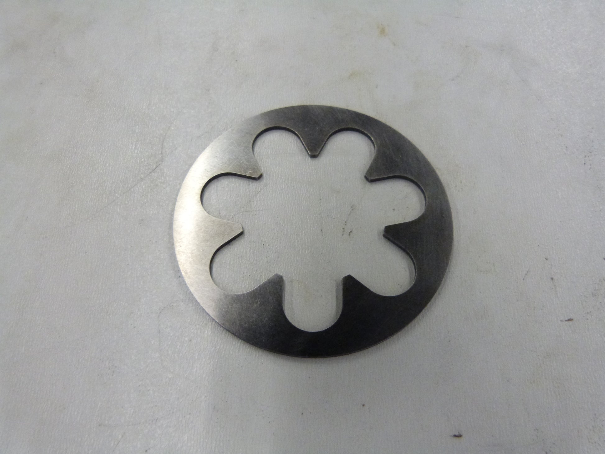 Image 1 of RETAINING DISC