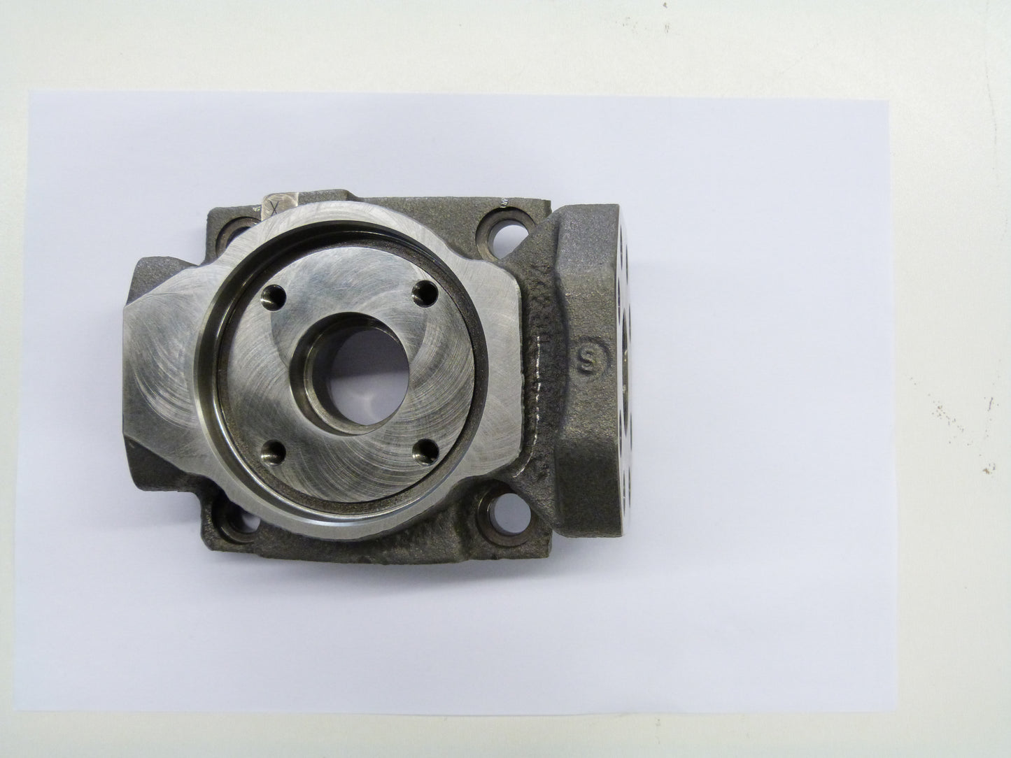 Image 1 of PORT PLATE