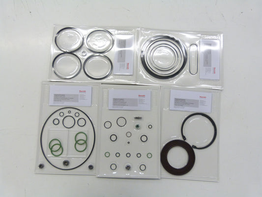 Image 1 of DICHTSATZ KOMPLETT